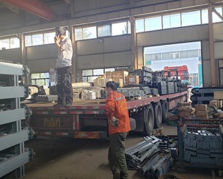 9月18日太原向陽--長治沁源，皮帶機配件待裝車